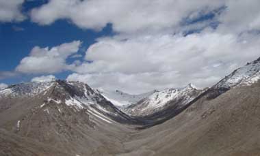 Ladakh Tour Package in Lehladakhtourism.com