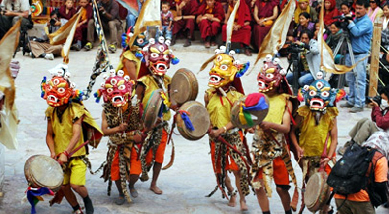 Ladakh Sindhu Darshan Festival Tour