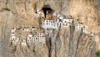 Monasteries in Ladakh phuktal